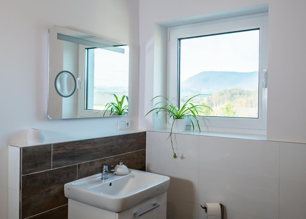 Apartman Eden Rožnov pod Radhoštěm Extérieur photo