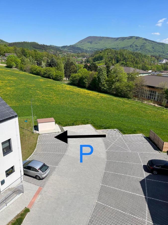 Apartman Eden Rožnov pod Radhoštěm Extérieur photo